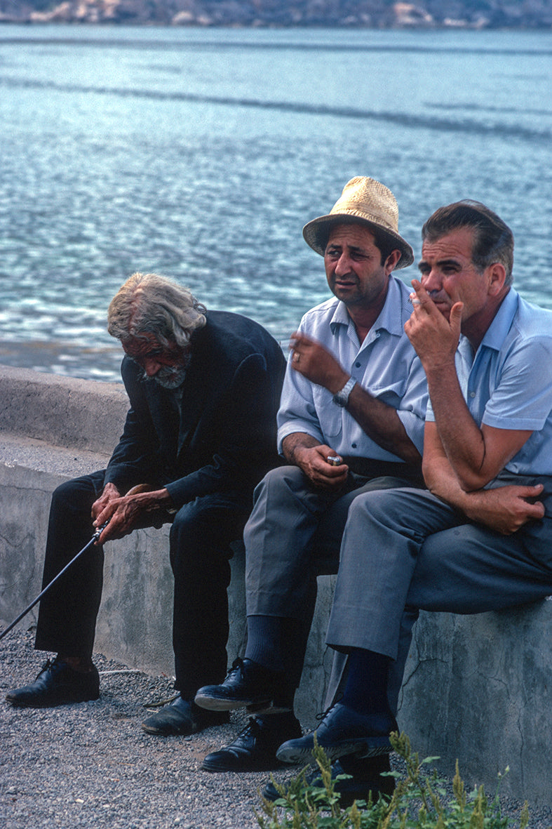 Στο Κυπαρίσσι τα λένε...