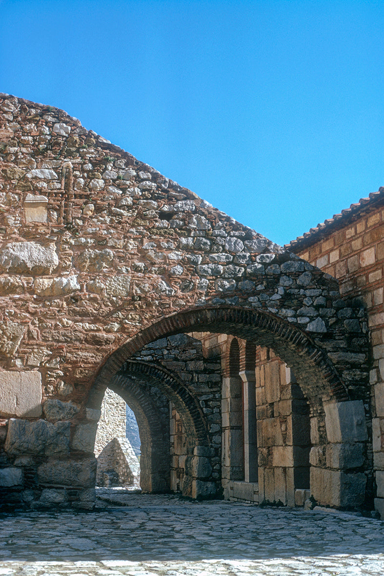 The arches at Osios Loukas