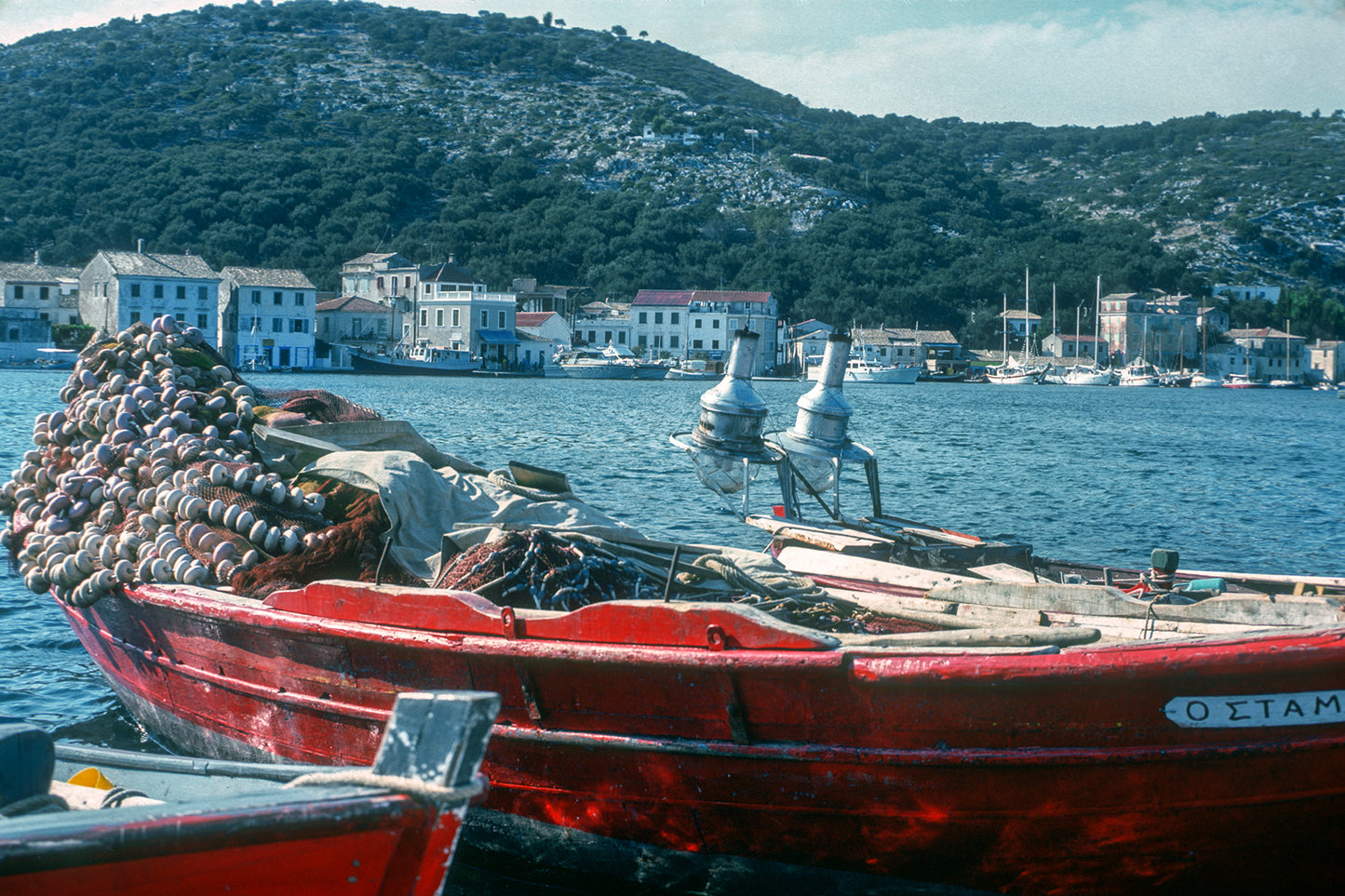 Παξοί, τα γρί-γρί στο λιμάνι
