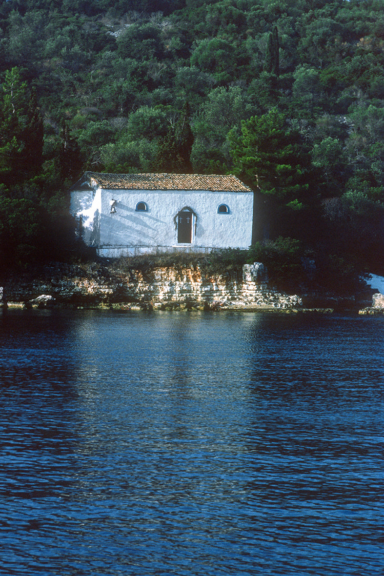 Παξοί η είσοδος προς το λιμάνι