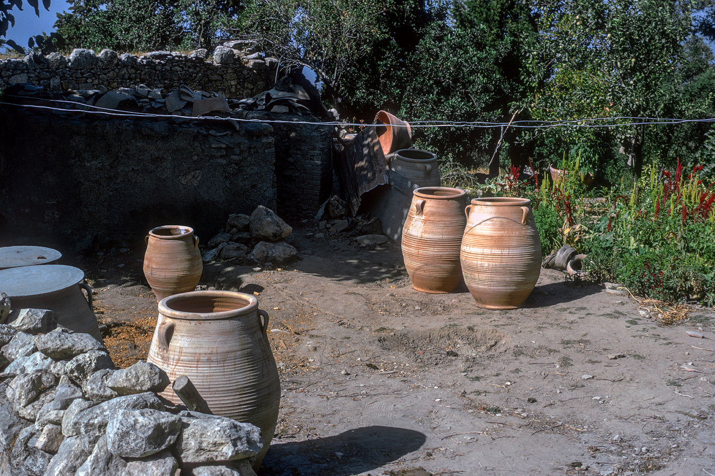 Κρήτη πιθάρια στις Μαργαρίτες