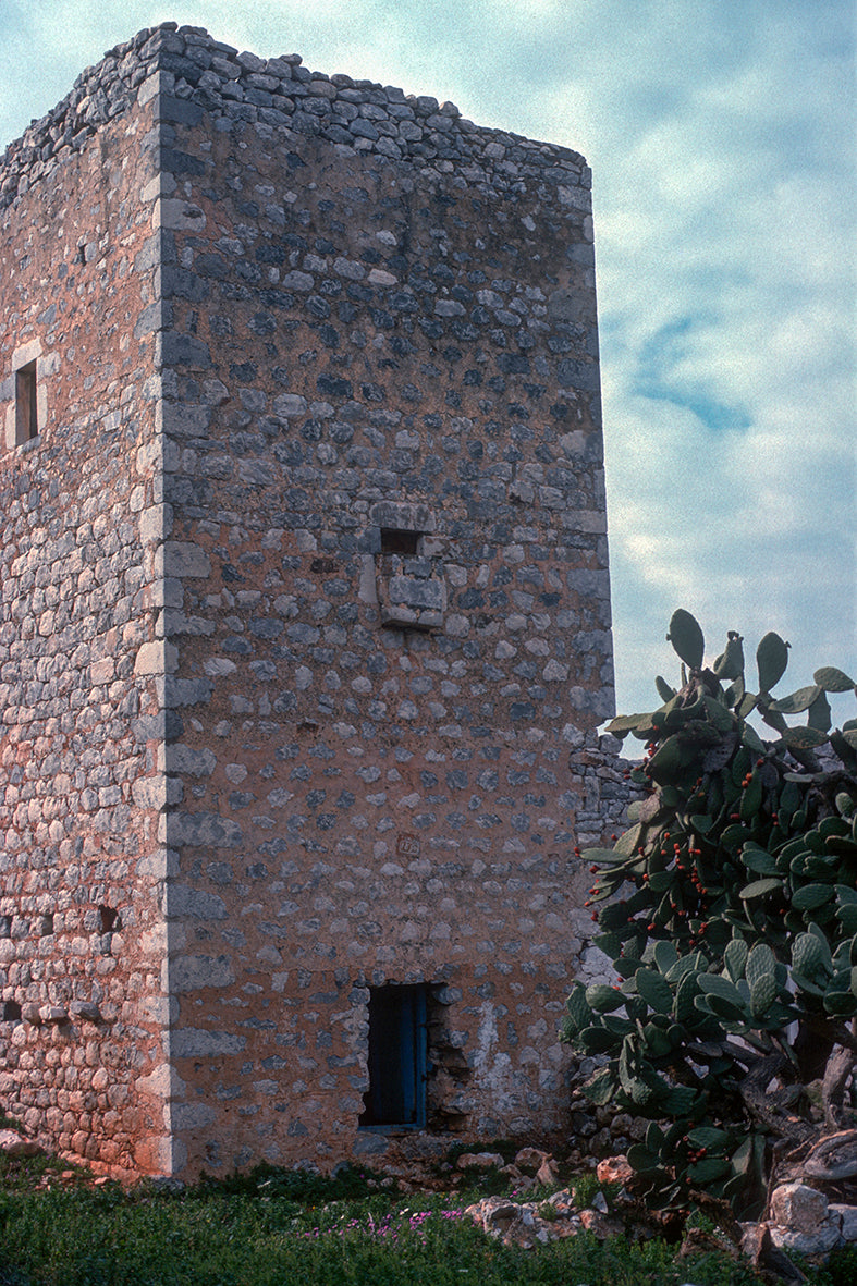 Mani a lonely tower in Agios Georgios