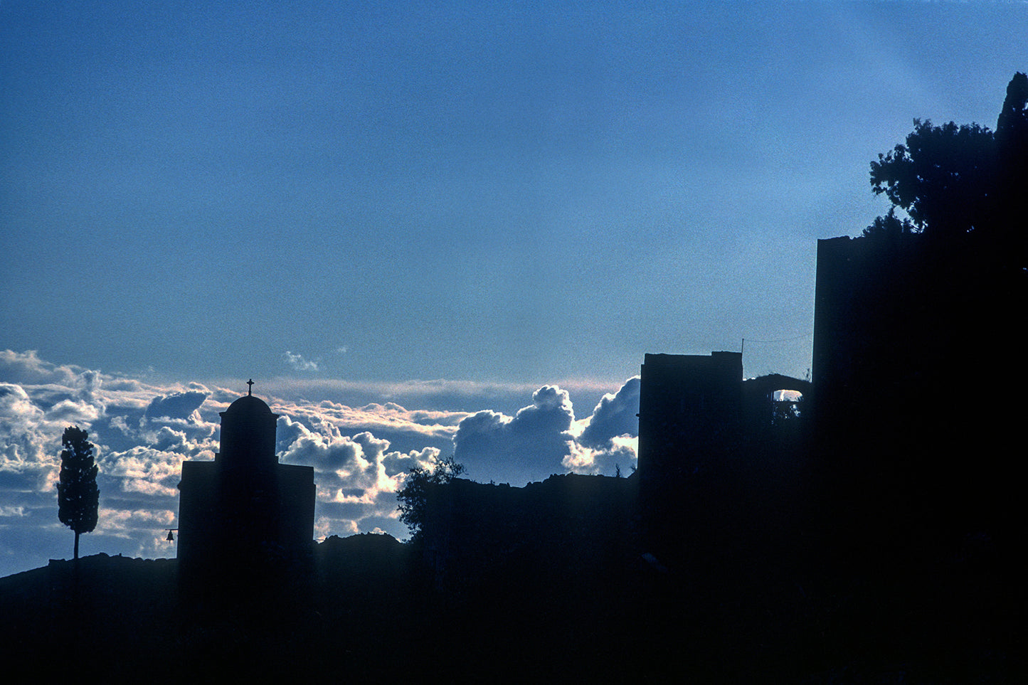 Μάνη Πόρτο Κάγιο οι σκιές