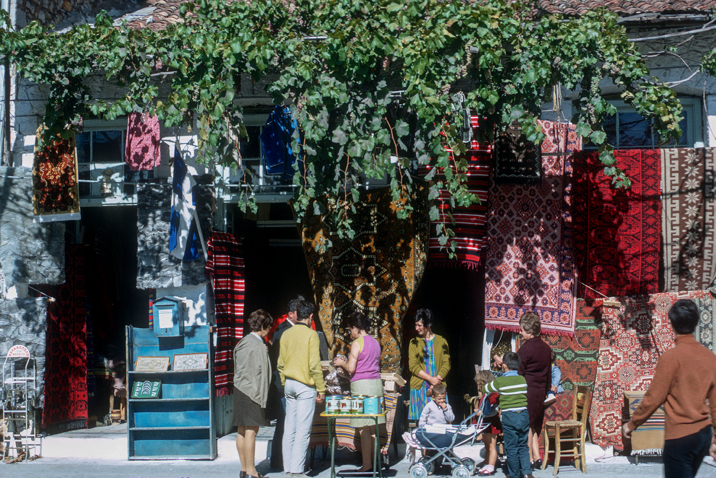 Πελοπόννησος ένα μαγαζί στα Λαγκάδια