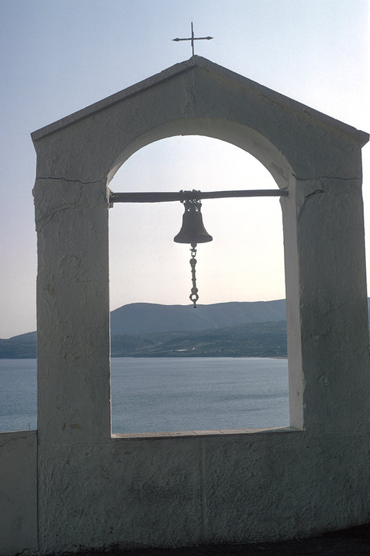 Η θέα μέσα απο το καμπαναριό