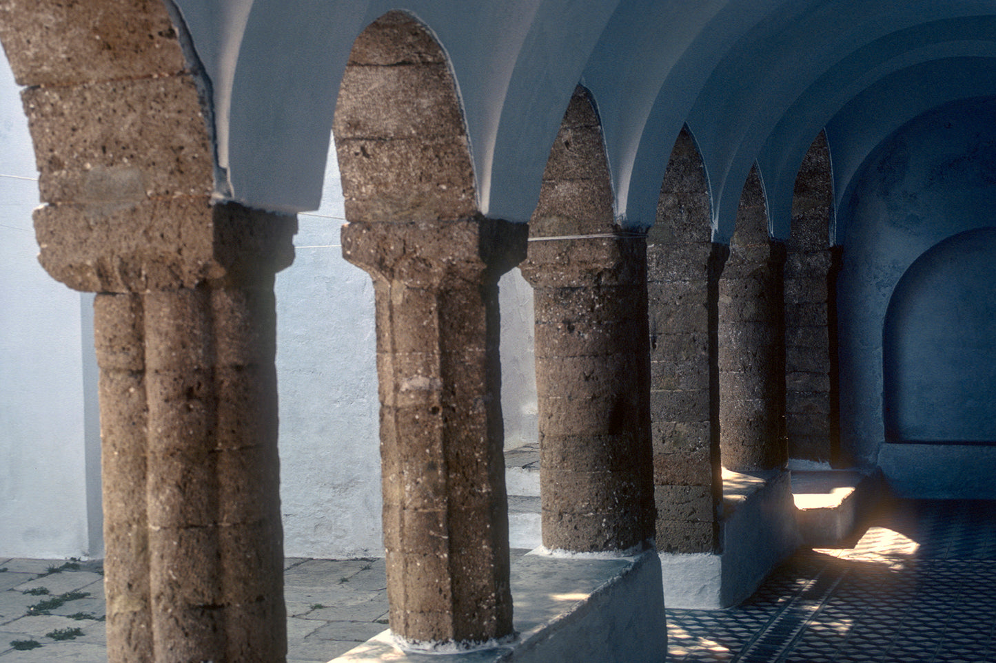 Arches and columns in Skopelos