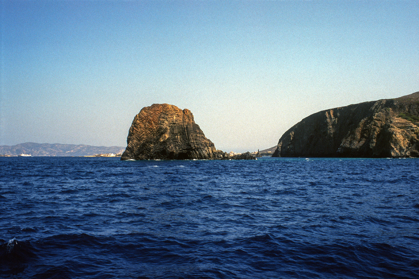 Sailing towards Milos