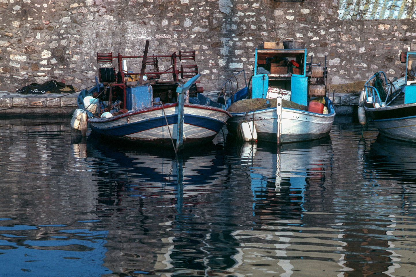 Nafpaktos: The reflection of the boats in the port