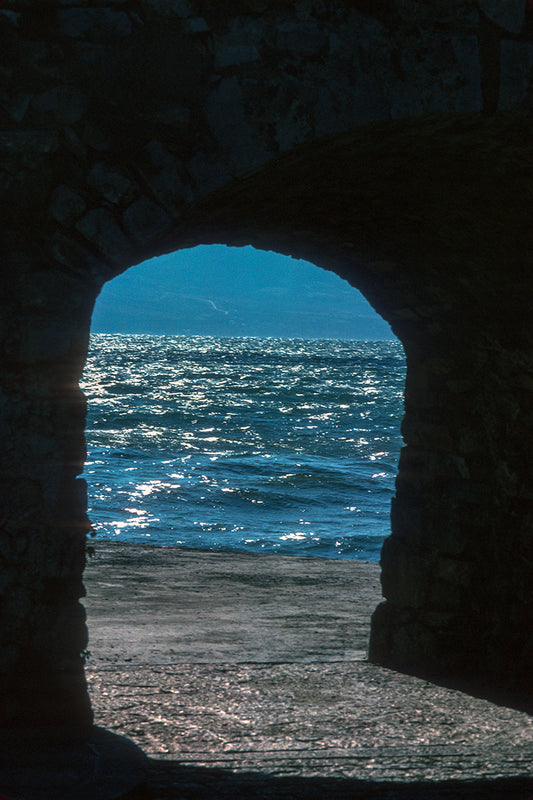 Nafpaktos view of the sea through the arch