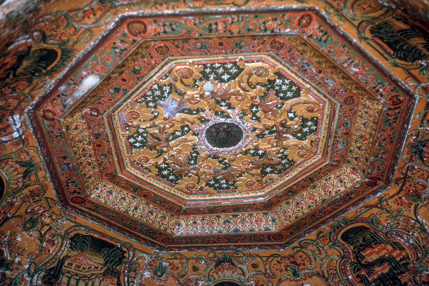 Ambelakia the ceiling in Schwartz house