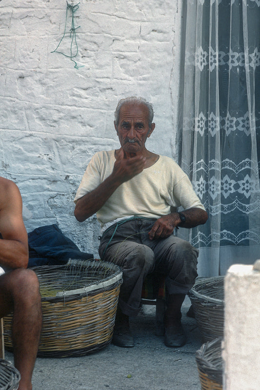 Lefkada, in Vathi necessary preparations before going fishing