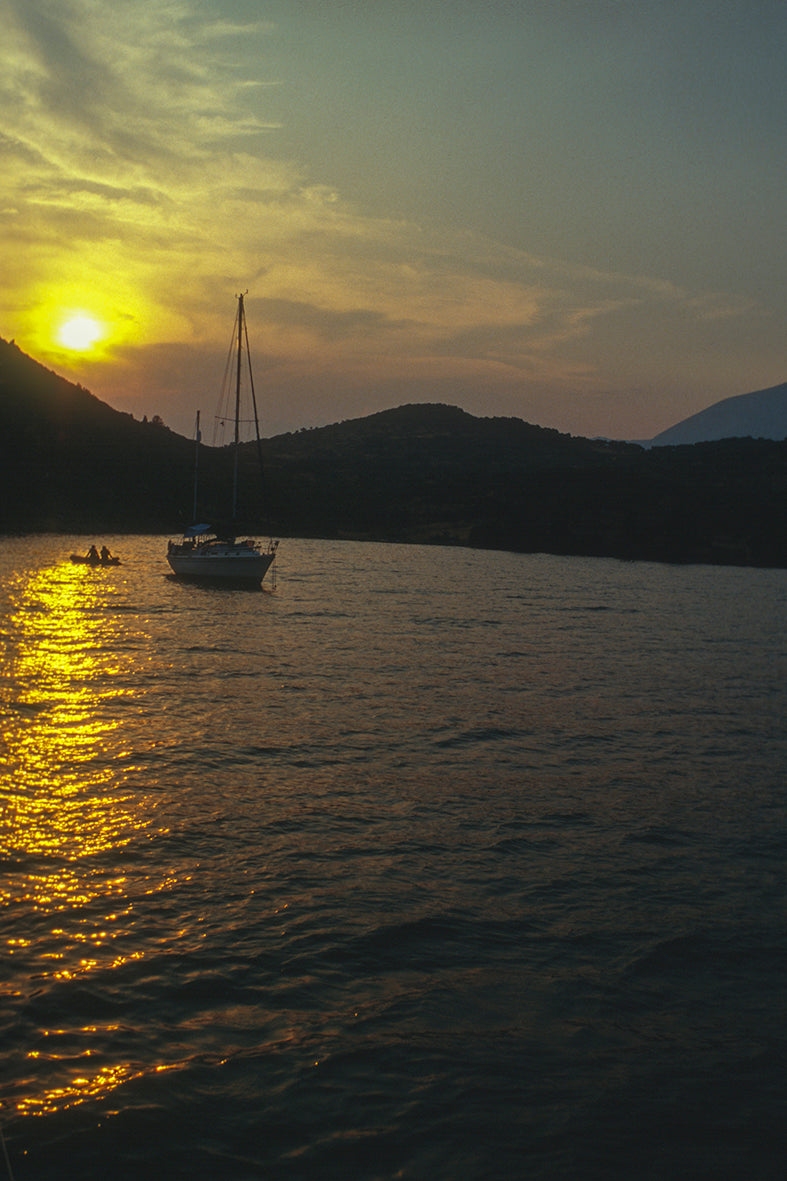 Ηλιοβασίλεμα στα Τριζόνια