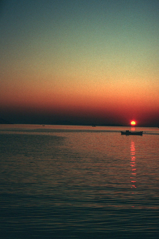 Ηλιοβασίλεμα στα Κατάπολα στην Αμοργό