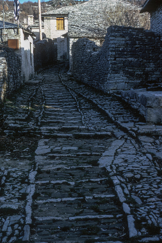 Epirus the path towards the house