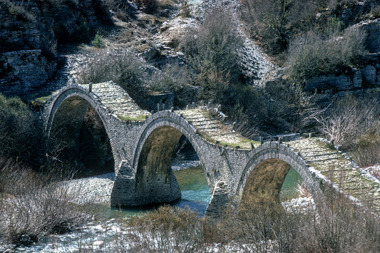 Epirus the bridge just before Kipi