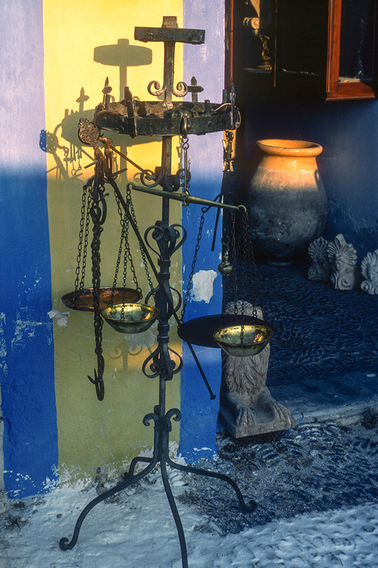 The antique's shop in Santorini