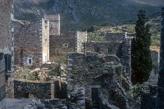 Μάνη συγκρότημα πύργων στην Βάθεια