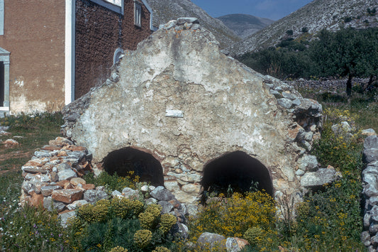 Mani Ano Boulari, the small church