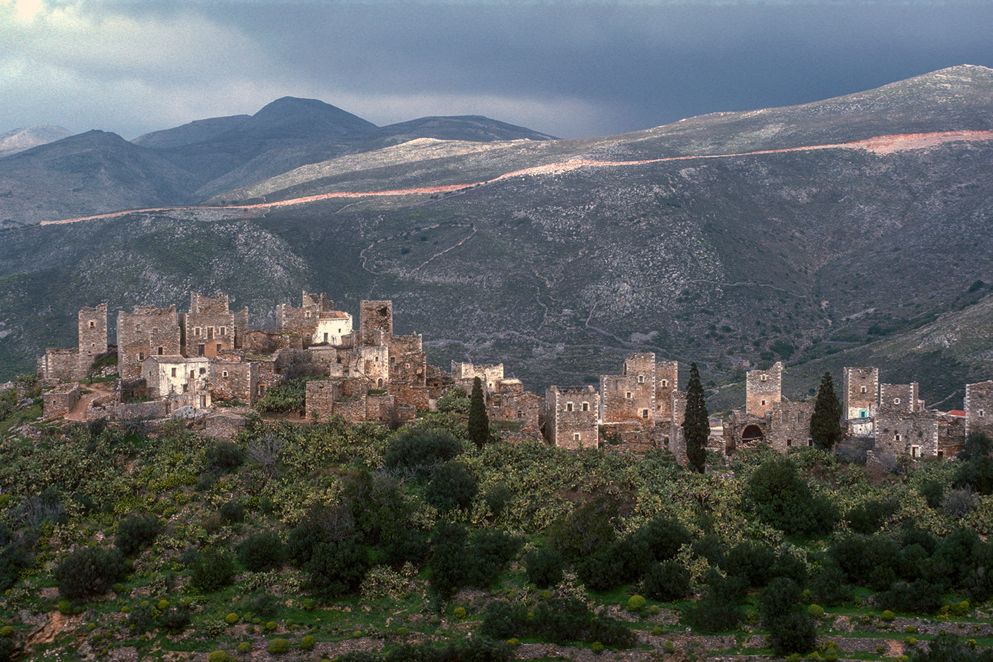 Μάνη η Βάθεια από μακρυά