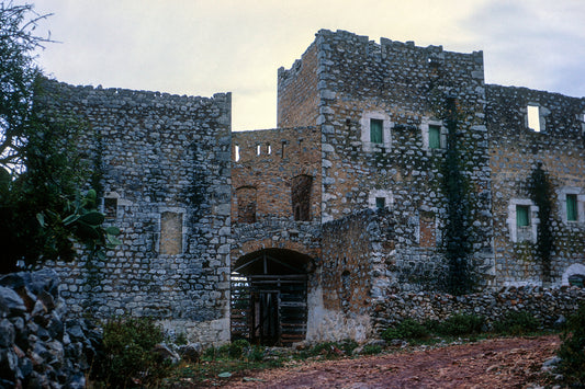 Houses in Mani