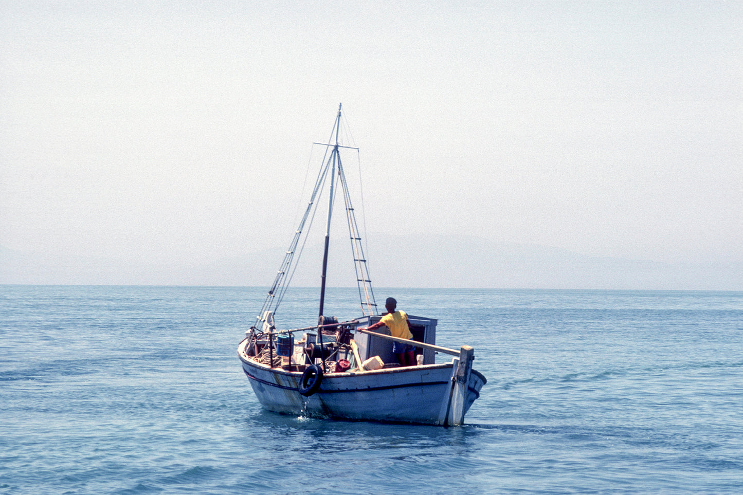 Ένα καϊκι κάπου στο Ιόνιο