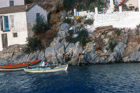 Πρός το λιμανάκι στο Τρίκερι