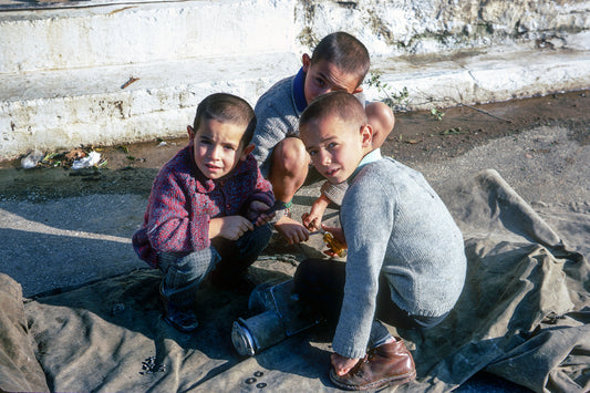 Ανέμελα παίζουν