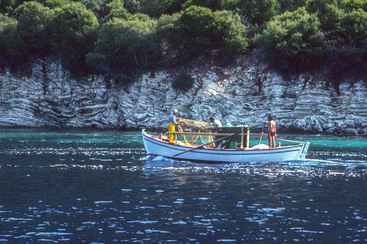 Κεφαλονιά, το καϊκάκι στο Φισκάρδο